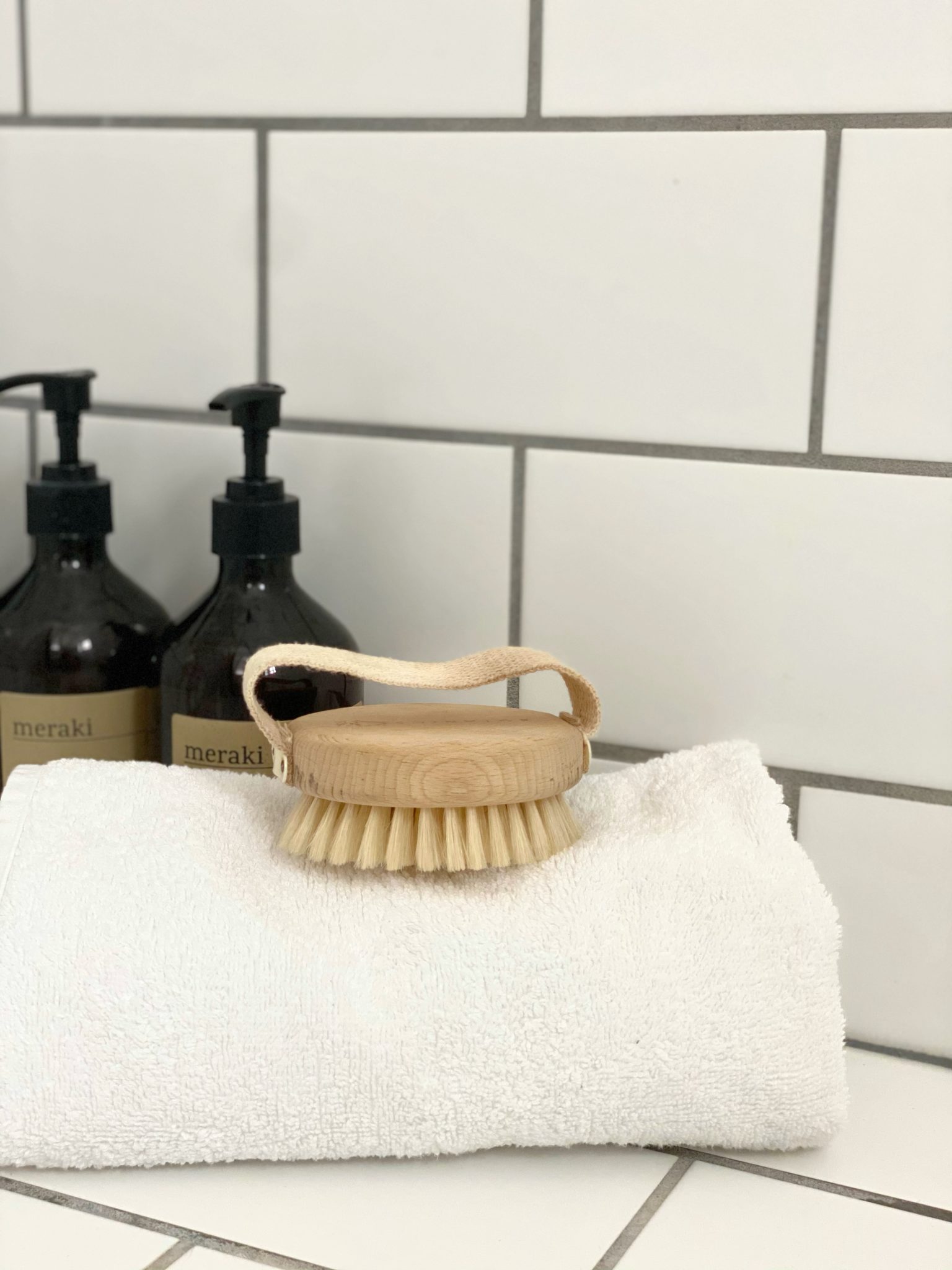 What are the Benefits of Dry Brushing? theselfcarespace.co